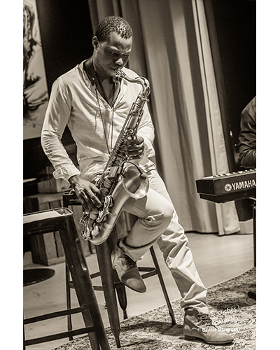 Elga Branco, saxophoniste : duo piano saxo avec Jean Jacques Elangué au piano